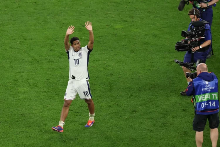 Jude Bellingham guía a Inglaterra a la victoria sobre Serbia en la Eurocopa