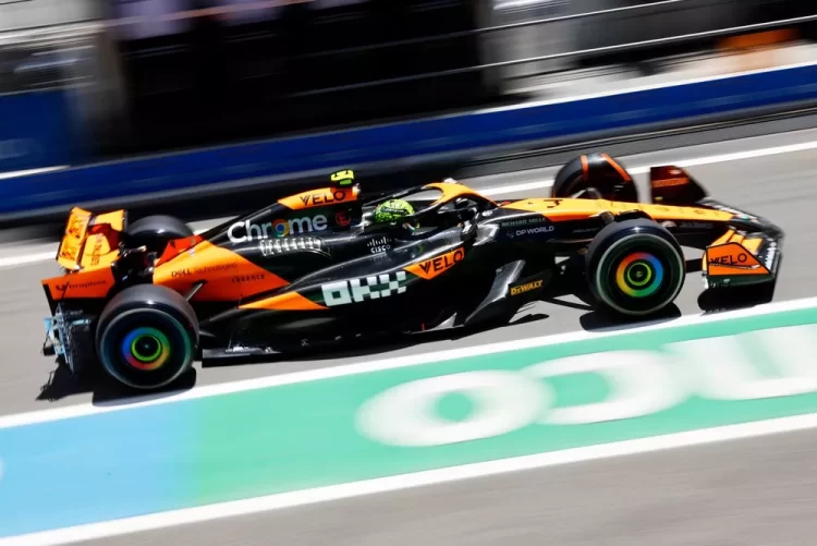 Lando Norris marca el ritmo en la primera práctica del GP de España