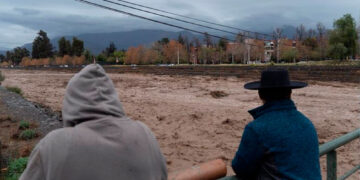 Chile suspende clases en varias regiones por riesgo de lluvias intensas
