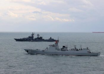 Rusia inicia maniobras navales en el Pacífico