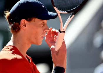 Sinner alcanza el número 1 del mundo y se prepara para Wimbledon