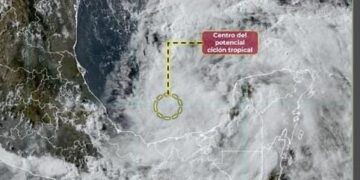 Aumenta intensidad de perturbación meteorológica en el Golfo de México