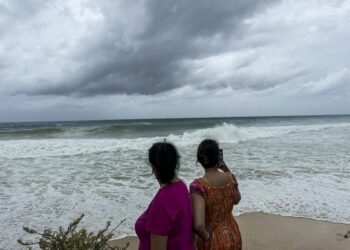 Huracán “Beryl” se fortalece y amenaza las islas del caribe