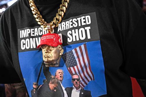 Trump recibe una acogida tibia en Milwaukee