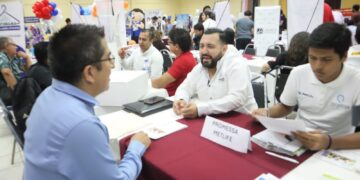 Más de mil vacantes se ofertaron en la Feria de Empleo Victoria 2024