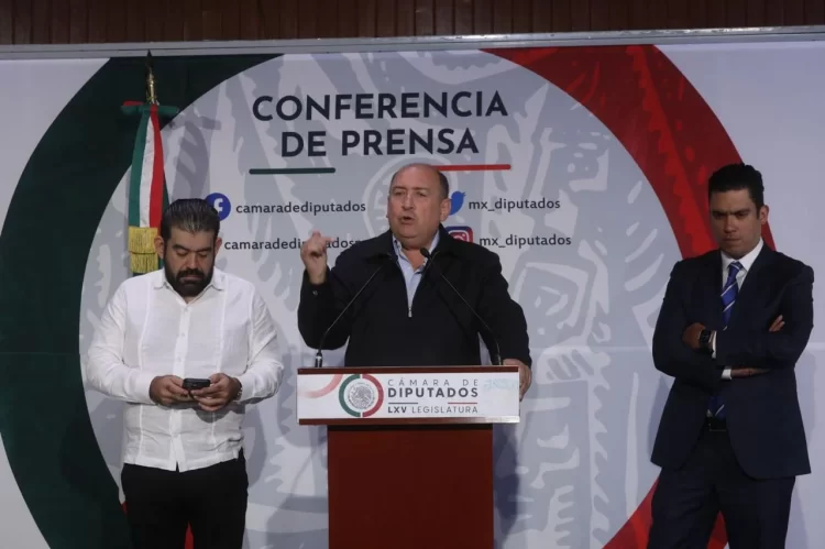 PRI, PAN y PRD presentan acción de inconstitucionalidad contra reformas a Ley de Amparo y de Amnistía