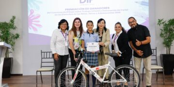 Premia DIF Tamaulipas a ganadores de los concursos estatales de dibujo y cartel sobre derechos y trabajo infantil