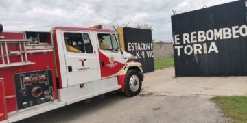 Operativo de simulacro de fuga combustible en planta de rebombeo de PEMEX en Victoria