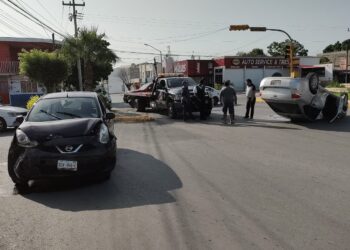 Dos mujeres heridas en choque con volcadura en crucero 16 y Berriozábal de Cd. Victoria