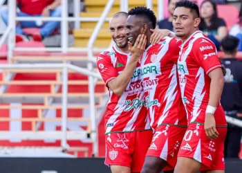 Necaxa golea 4-1 al Puebla del ‘Chepo’ de la Torre