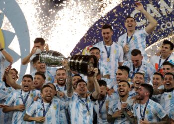 Argentina derrota 1-0 a Colombia en tiempo extra y es bicampeón de Copa América