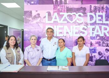 Llevan Américo Villarreal y esposa curso Vive la Paz a familias del poniente de Victoria