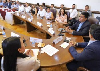 Reconoce Cónsul de Honduras trabajo de Gattás en Victoria