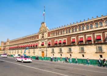 Será inhábil para burocracia federal el 1 de octubre cada seis años por cambio de Poder Ejecutivo