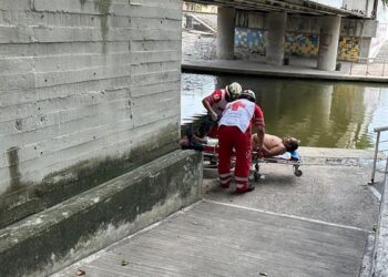 Hombre es atacado por un cocodrilo en el canal de la cortadura en Tampico