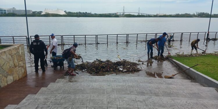 Guardia Estatal mantiene vigilancia tras desborde de Laguna del Carpintero en Tampico