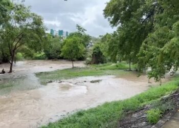 Tormenta Chris hace rugir de nuevo el río San Marcos; presa V. Guerrero al 35%