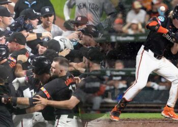 Heston Kjerstad a la lista de lesionados por conmoción tras incidente en el juego contra Yankees