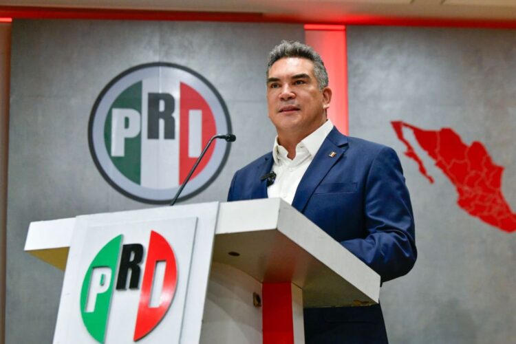 ‘Alito’ Moreno va por reelección en el PRI; se registra como candidato a la dirigencia