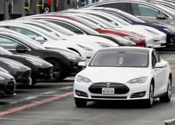Gobierno de Nuevo León reitera inversión de Tesla; desconoce cambios al proyecto