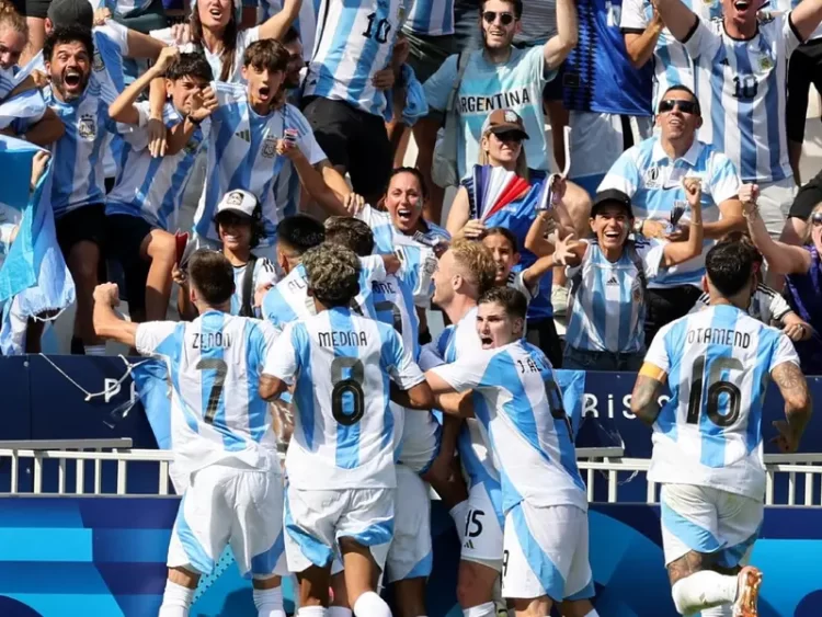 Argentina ‘respira’ en Juegos de París con triunfo 3-1 sobre Irak