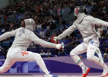 Mexicano Gibrán Zea queda eliminado en la ronda de 32 en Esgrima