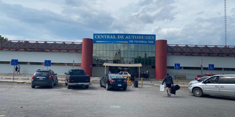 Urge rehabilitar la Central de Autobuses de Cd. Victoria; está en ruinas, es riesgosa para viajeros y empleados