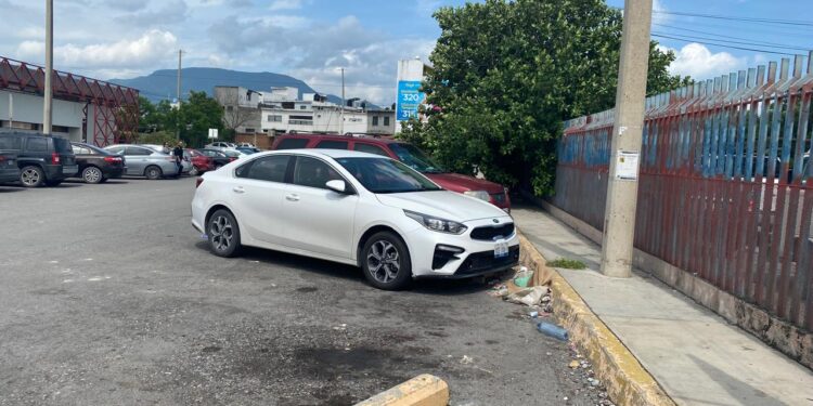 Urge rehabilitar la Central de Autobuses de Cd. Victoria; está en ruinas, es riesgosa para viajeros y empleados