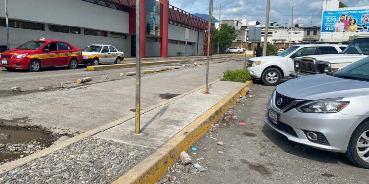 Urge rehabilitar la Central de Autobuses de Cd. Victoria; está en ruinas, es riesgosa para viajeros y empleados
