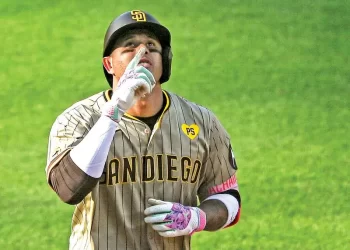 Con jonrón, Manny Machado llega a mil carreras producidas