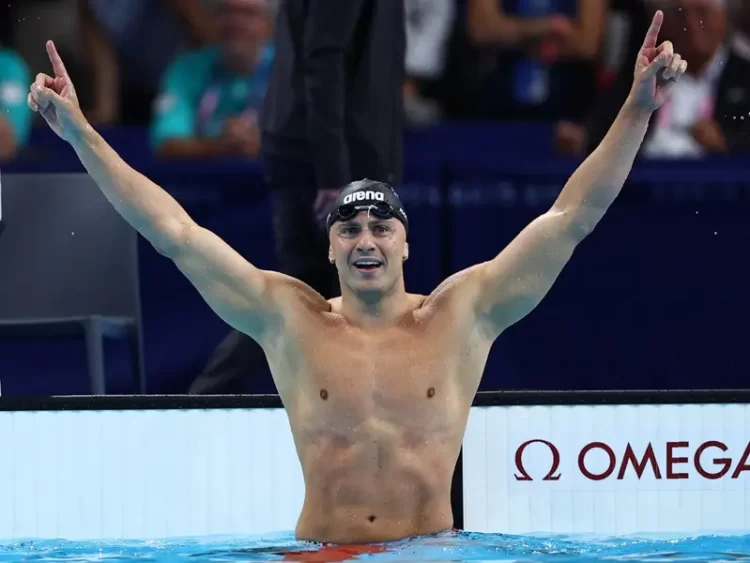 Martinenghi se consagra en 100m pecho por 2 centésimas de segundo