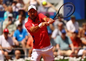 Novak Djokovic doblega a Rafael Nadal en los Juegos de París