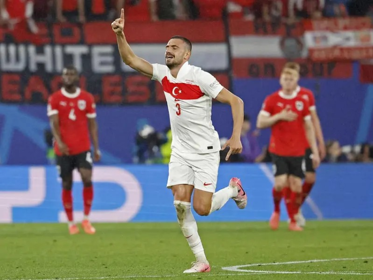 Turquía derrota 2-1 a Austria y logra boleto a cuartos de la Eurocopa