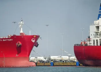 Pemex y sindicato acuerdan un aumento salarial y en prestaciones del 7%