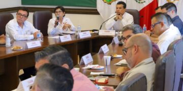 Acuerdan Gobierno de Victoria y áreas de salud hacer frente al dengue, cólera, uso y trato del agua.