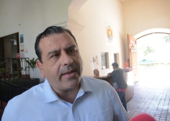 Realizan limpieza de los drenes pluviales de Cd. Victoria, ante posible impacto de Beryl