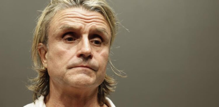 Salen a la luz condiciones de trabajo irregulares en espectáculo de Nacho Cano