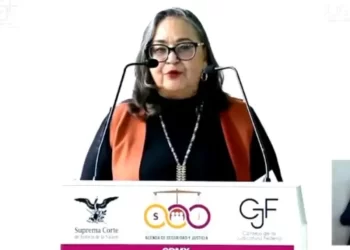 Ministra Norma Piña llama a López Obrador y a Sheinbaum al diálogo