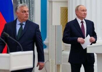 Primer ministro húngaro se reúne con Putin: una misión de paz controvertida