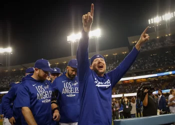 Kershaw brilla en su regreso y Dodgers derrotan a los Gigantes