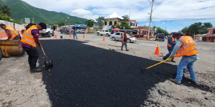 Rehabilita Gobierno Municipal calles dañadas por lluvias en Cd. Victoria