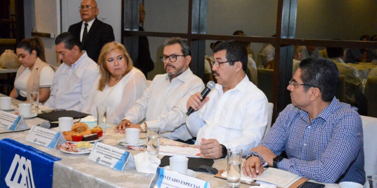 La UAT y la COPARMEX Victoria refuerzan su vinculación