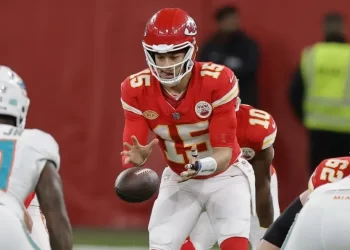 El ícono de la NFL, Patrick Mahomes, se declara fan de la Eurocopa tras gol de Yamal