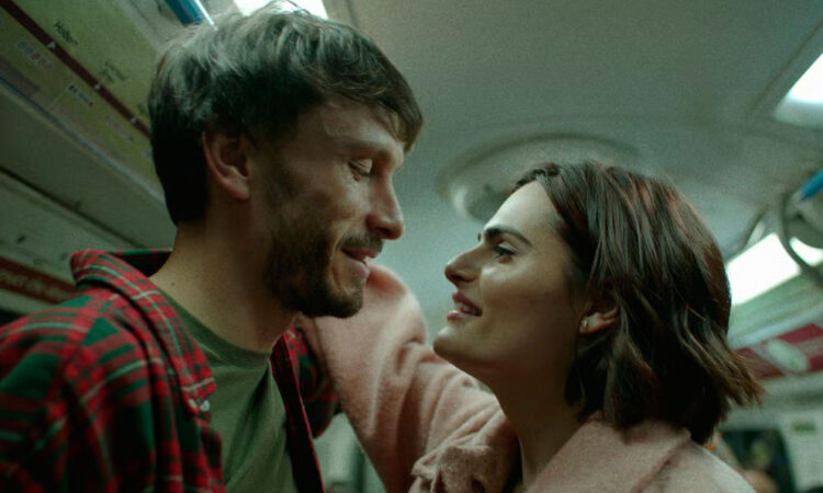 Nava Mau: talento latino brilla en los Emmy