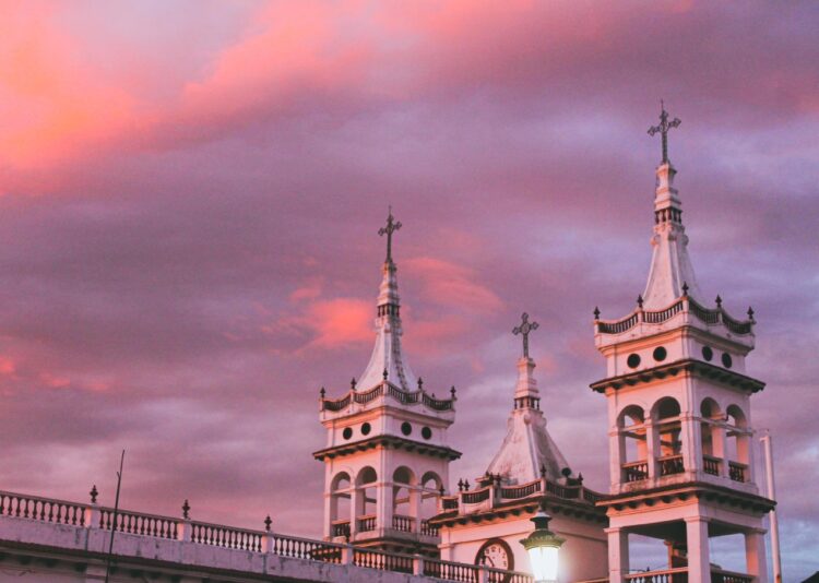 ¿Qué lugares puedo visitar cerca de Guadalajara en carro?