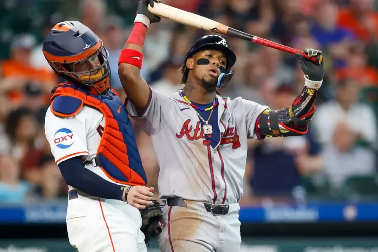 Atlanta supera a San Diego 6-3 impulsado por la potencia de d’Arnaud
