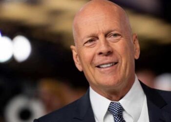 Bruce Willis ya no puede hablar debido a su enfermedad, confirma su esposa