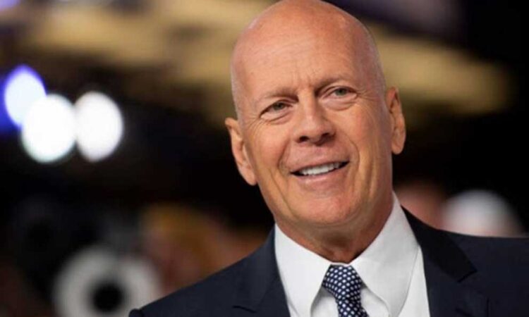 Bruce Willis ya no puede hablar debido a su enfermedad, confirma su esposa