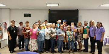 Entrega DIF Tamaulipas apoyos económicos a adultos mayores