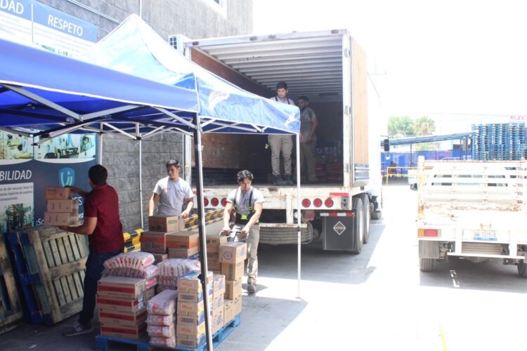 Dona Grupo Ibarra más de 3 mil 400 productos en apoyo a familias afectadas por lluvias